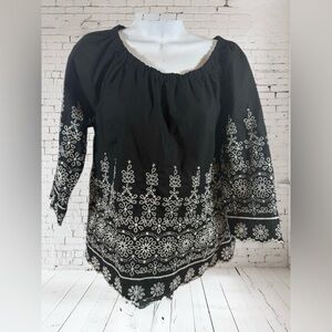 Women’s Talbots Black White Embroidered Top Blouse Size MP